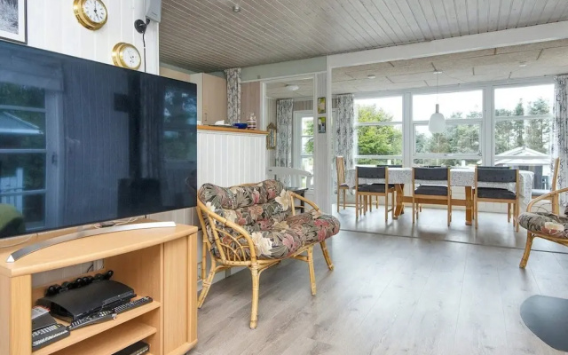8 Person Holiday Home in Struer
