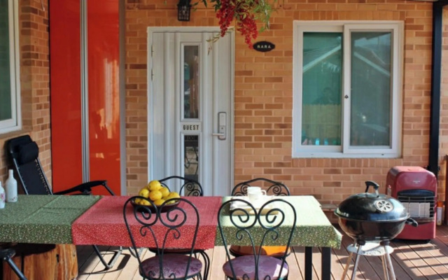 Damyang Lara 345 Pension