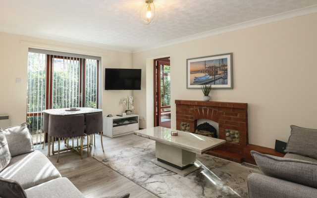 Seaview Cottage