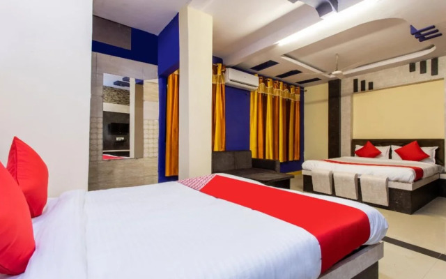 Oyo 28582 Sanjar Guest House
