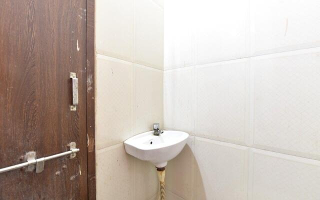 Spot On 85212 Hotel Vaibhav