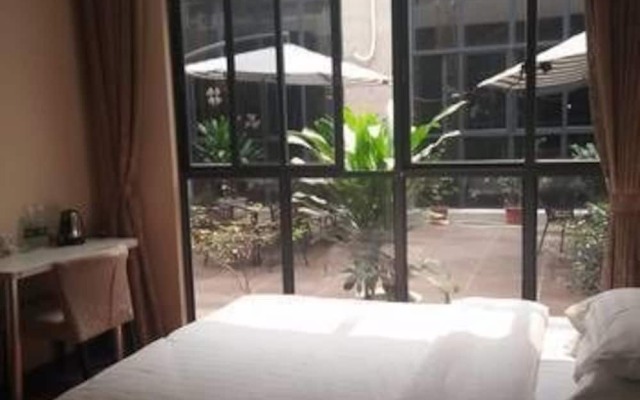 Jinyi Holiday Hotel