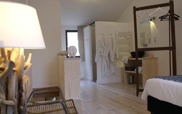 La Maison Rouge D'uzes