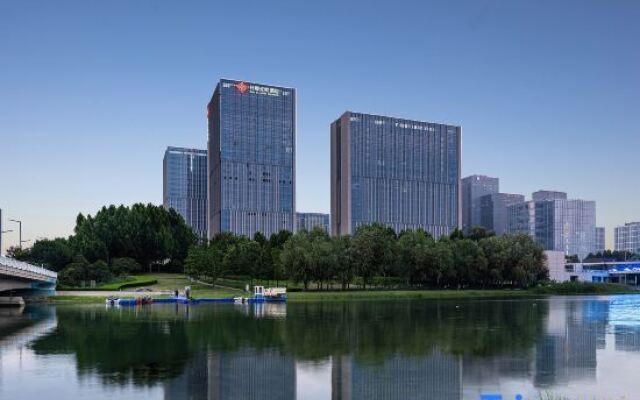 QIANNAHOTEL SPLENDOR（Zhengzhou East Railway Station Longzihu University District）