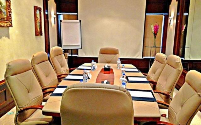 Emirates Concorde Hotel & Suites