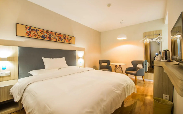VALATOMS Van Latu Tangchi Hotel (Emei High-speed Railway Station Crystal Plaza)