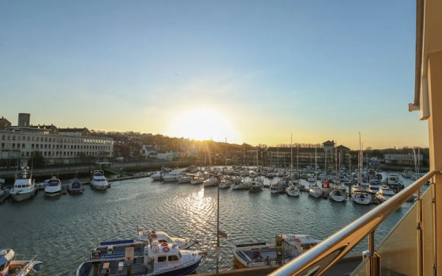 Harbourside Haven Penthouse 1