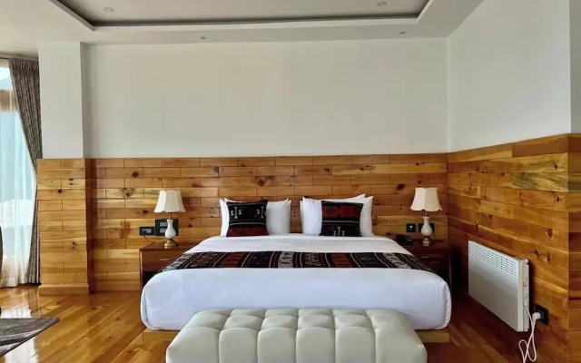 Hotel Sandalwood