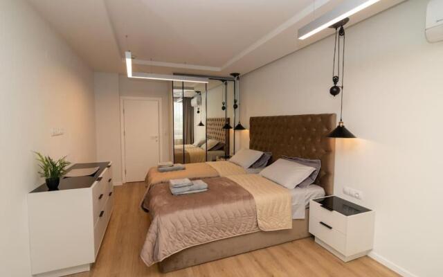 Gran Capital Top Central Apartment