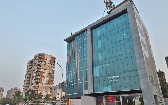 OYO 12247 Hotel Royal Rituals