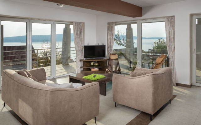 Three-Bedroom Holiday Home in Senj