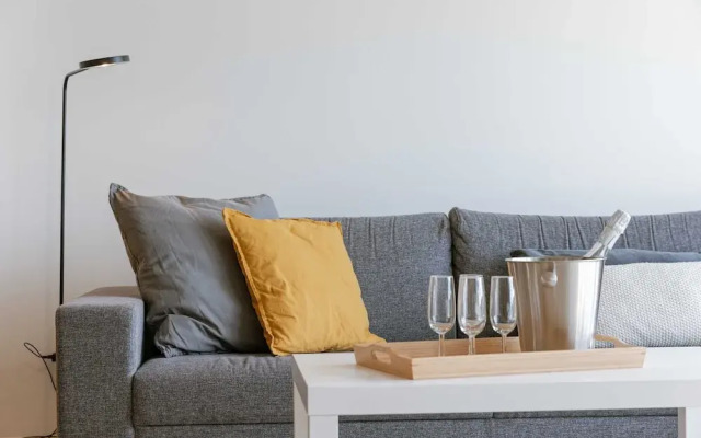 Trendy Apartment for 4 at 200m From the Coastline