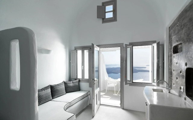 Tholos Resort