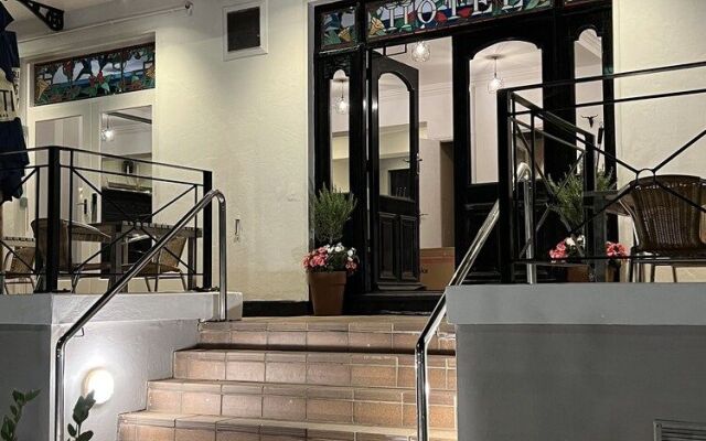The Sandgate Hotel