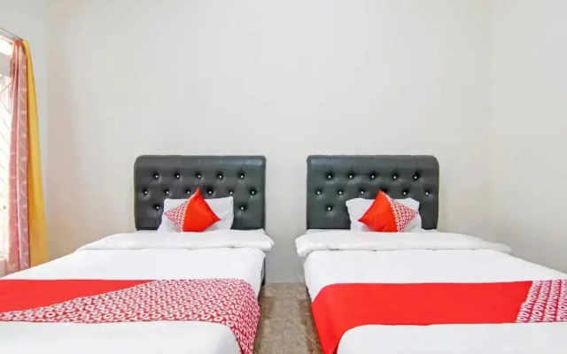 Guest House 513 Syariah By OYO