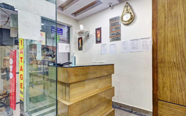 Hotel Vintage Inn – Lobby – Delhi