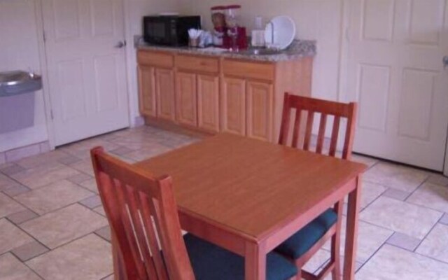 City Heart Inn & Suites
