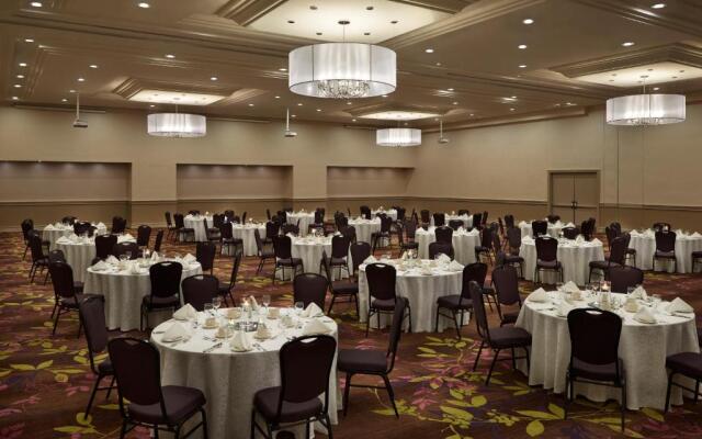 Holiday Inn Toronto - Int'l Airport by IHG