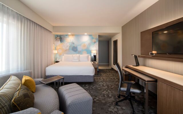 Courtyard by Marriott Calgary South