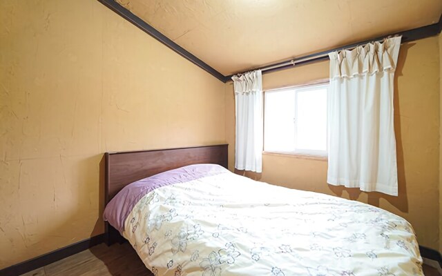 Yeosu Blue Sky Galaxy Pension