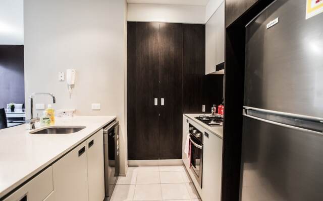 ReadySet Apartments on Altona