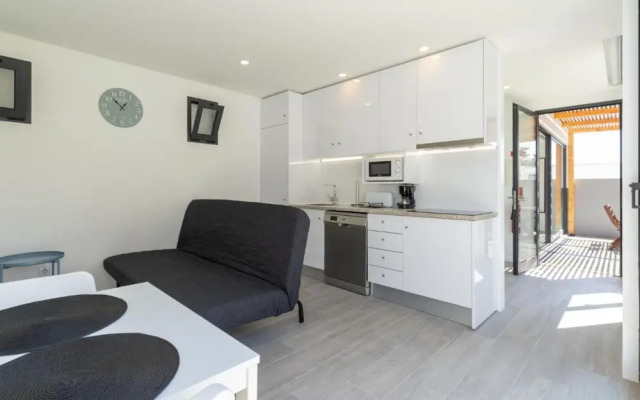 Another Side in Ovar