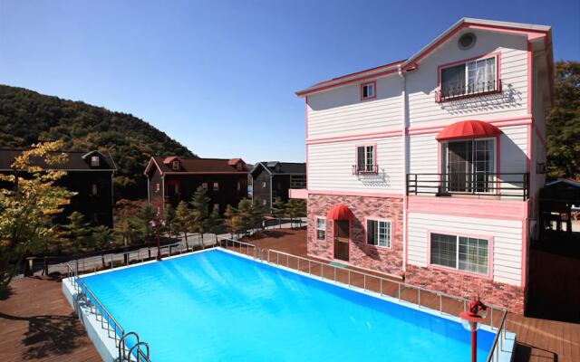 Hoengseong Hill Spring Pension