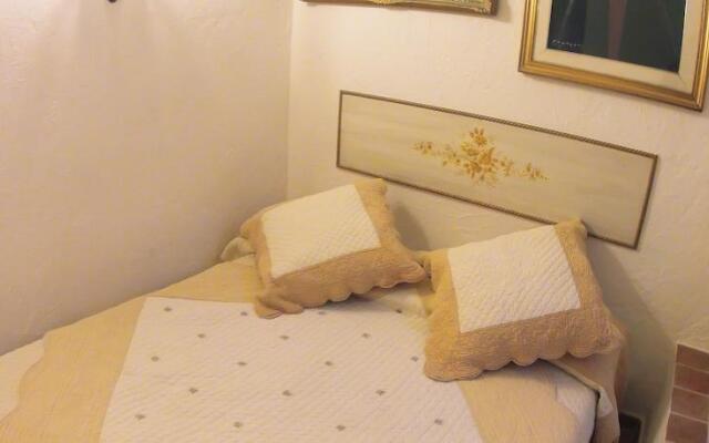 Maison du Lyon dOr - Centre Ville