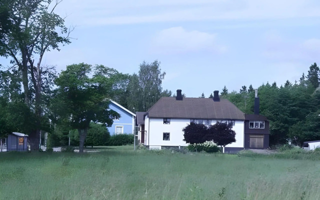Skärplinge Gästis B&B