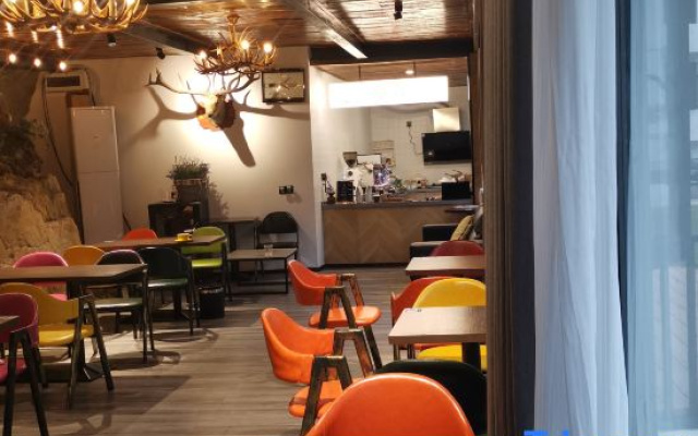Tangya Mountain Residence · Anji Canyon Vacation Apartment