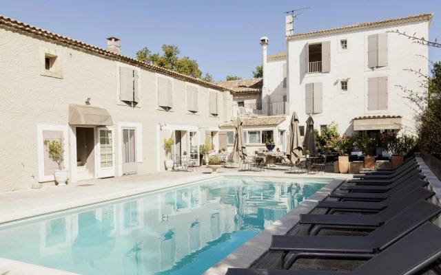 Hôtel les Magnanarelles