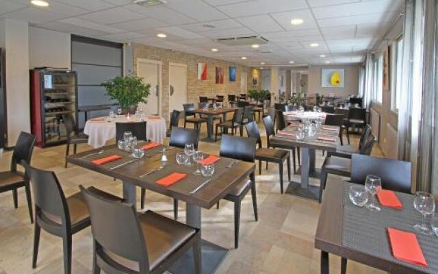 Hôtel - Restaurant La Caborne