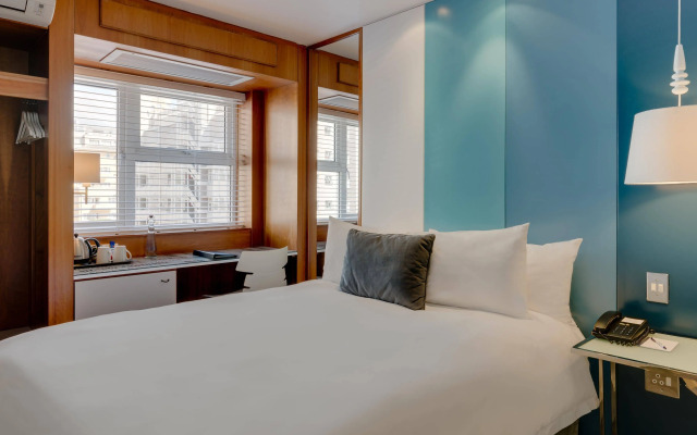 Protea Hotel by Marriott Cape Town Sea Point