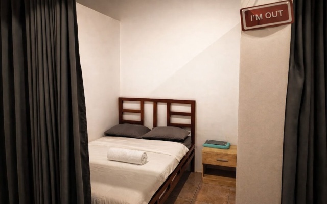 Wanderlust Hostel Kuta Mandalika – Guest Rooms – Kuta