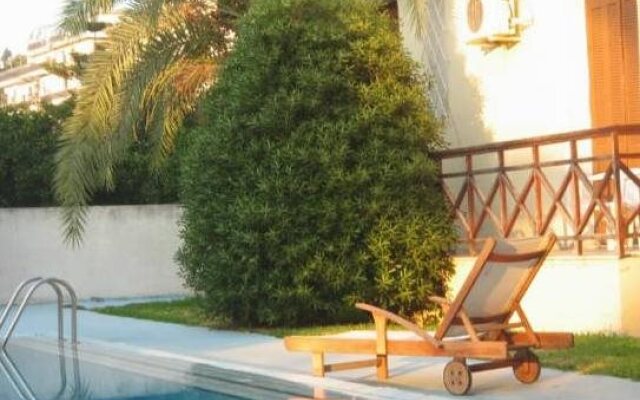 Apollon Hotel