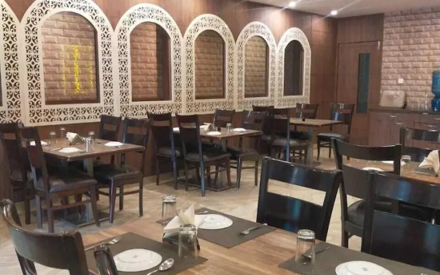 Hotel Janki Inn
