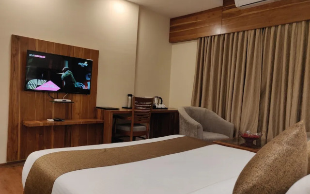 Sai Neem Tree Hotel