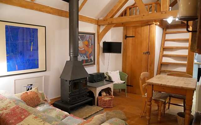 Wayside Cottage in Brockenhurst, United Kingdom from 327$, photos, reviews - zenhotels.com
