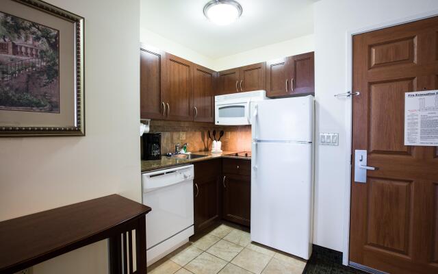 Staybridge Suites Austin Airport by IHG