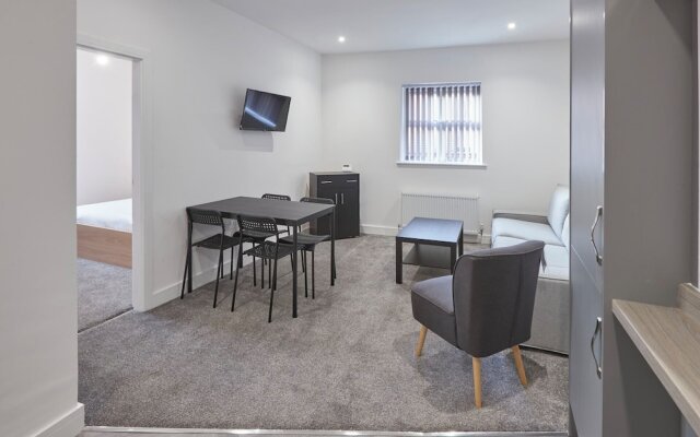 Host   Stay   Apartment 2  Loftus