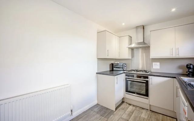 Impeccable 2-bed Apartment in Carlisle