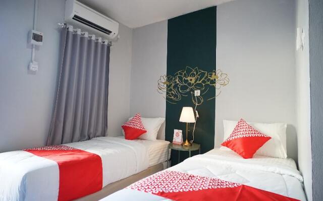 Sani Guest House by OYO Rooms