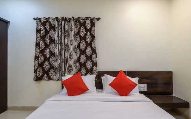 OYO 19622 Hotel Morya