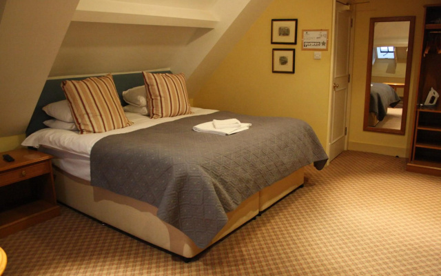 The Falstaff Hotel