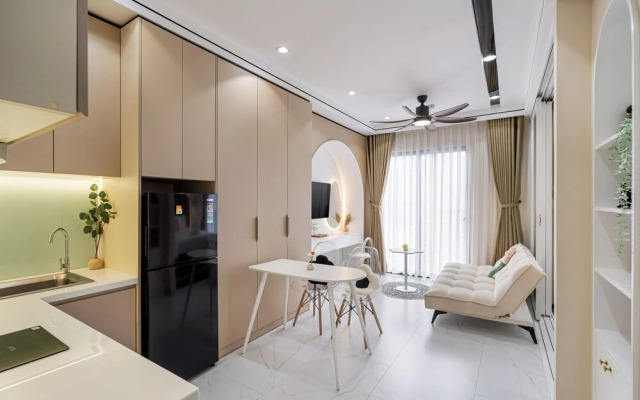 The Royal Hotel  Apartment - Phu My Hung