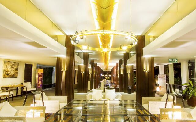 Estrella Hotel & Conference
