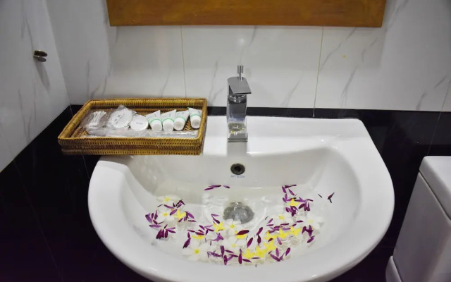 Shwe Poe Eain Hotel