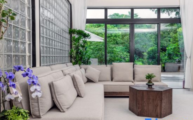 Hidden Lake Affordable Luxury Home