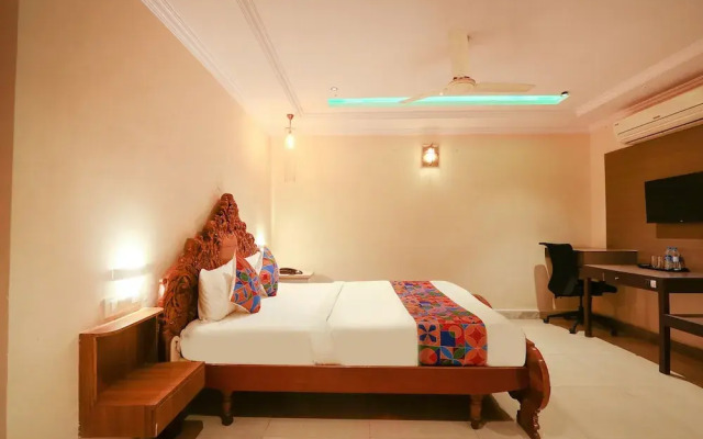 Hotel Maruthi Residency