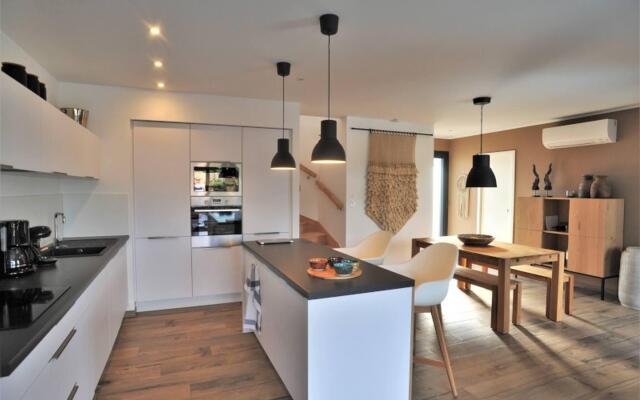 Luxury Villa for 8 people with private swimming pool